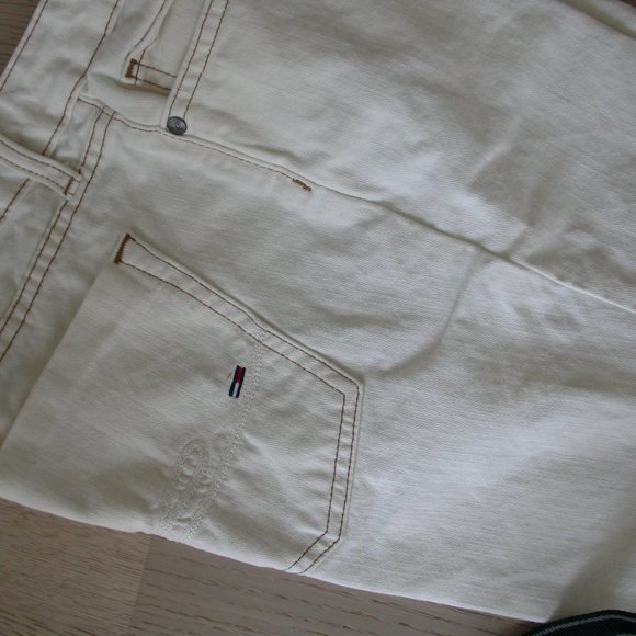 Tommy Hilfliger Cream Coloured Denim Jeans - Picture 2 of 8